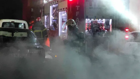 55 yıllık camide yangın