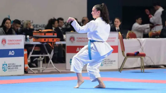 Bin 650 sporcudan altın madalya mücadelesi