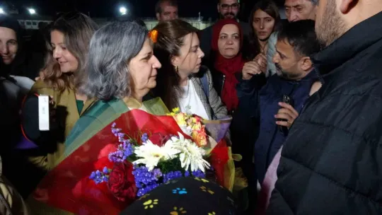 Gültan Kışanak Kandıra Cezaevi'nden tahliye edildi
