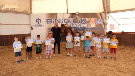 6 bin 789 çocuğa at sevgisi aşılandı
