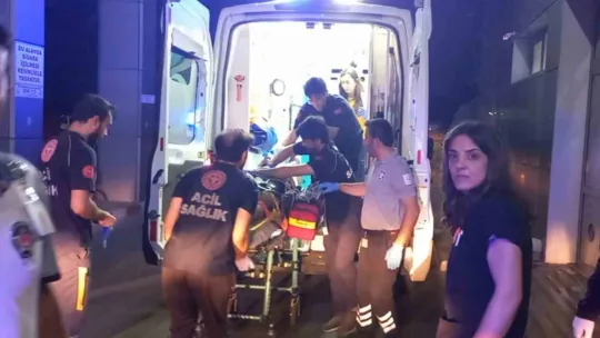 Kocaeli'de 6. kattan düşen genç hayatını kaybetti
