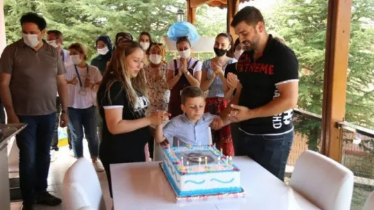 6 yıl sonra çıkan 'Baba' kelimesi hüngür hüngür ağlattı