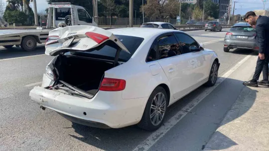 7 araç birbirine girdi: Biri çocuk 5 yaralı
