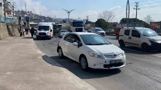 7 araç birbirine girdi: Biri çocuk 5 yaralı