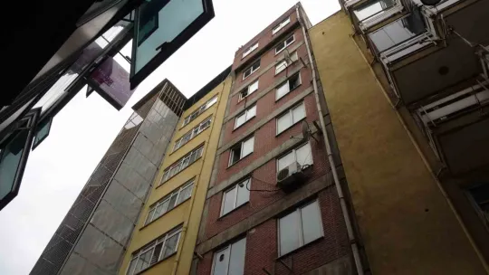 7. kattan düşen genç son yolculuğuna uğurlandı