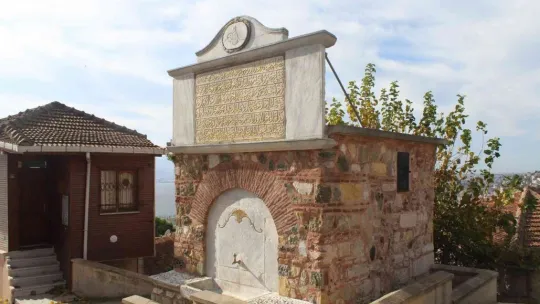 700 yıllık Orhan Camii'ne turist akını