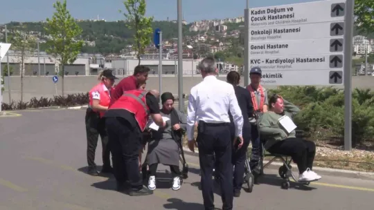 7.2'lik deprem senaryosu: 13 ilden destek ekip geldi