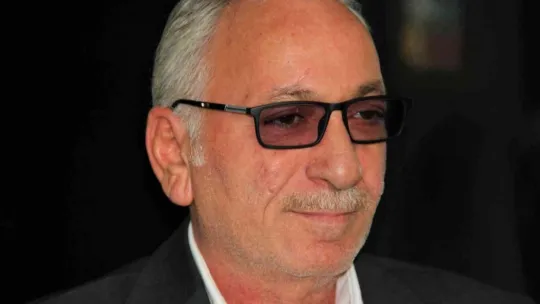 8 torun, 4 çocuk sahibi çift yeniden gelinlik ve damatlık giydi