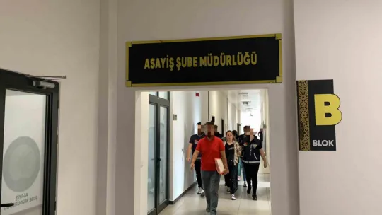 Kocaeli'de 3 kadın operasyonla yakalandı