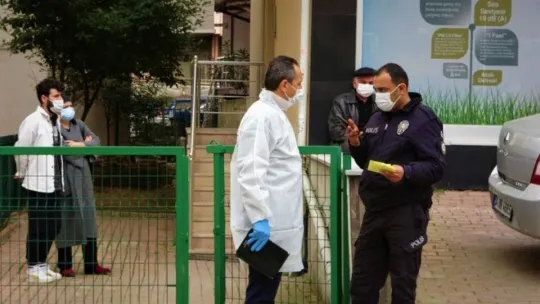 80 yaşındaki kadın yalnız yaşadığı evinde ölü bulundu