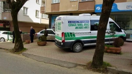 80 yaşındaki kadın yalnız yaşadığı evinde ölü bulundu