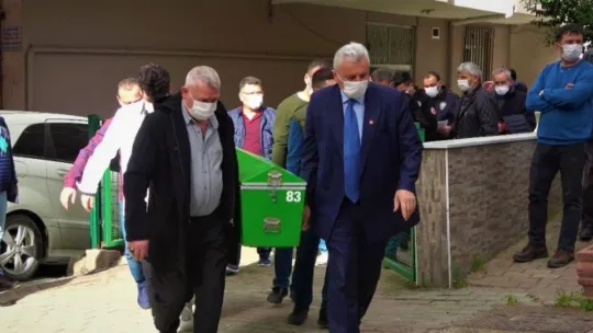 80 yaşındaki kadın yalnız yaşadığı evinde ölü bulundu