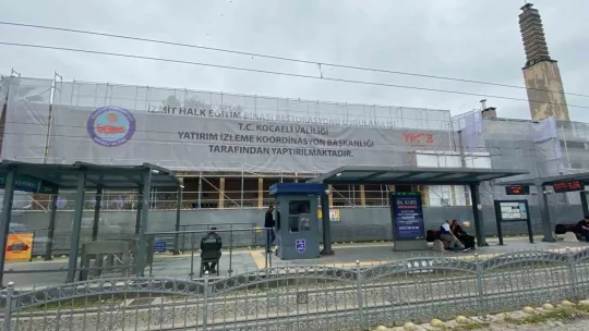 82 yılın hatıralarıyla dolu Halkevi binası, cazibe merkezi olacağı günü bekliyor