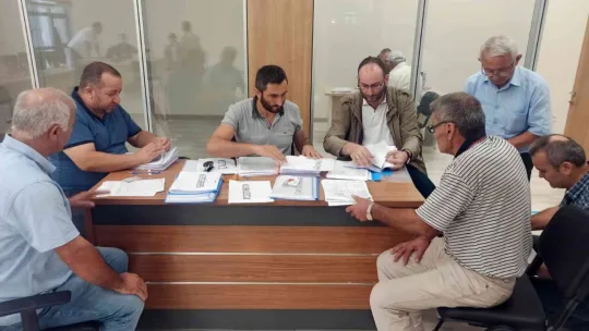 Çiftçiler başvuru merkezlerine akın etti