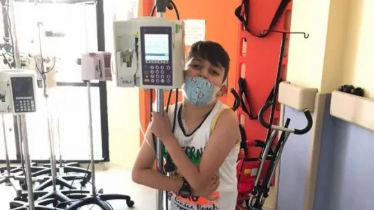 9 yaşındaki Aras'ın tedavisi için beyaz kan gerekli