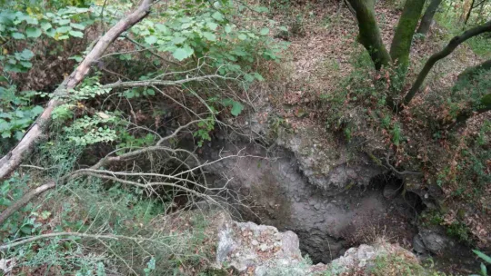 928 yıl önce Türk akınlarına karşı inşa edilmişti, geriye kalıntıları kaldı