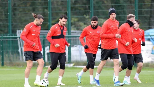 A Milli Futbol Takımı, Cardiff'teki ilk çalışmasını yaptı