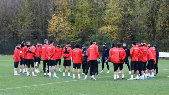 A Milli Futbol Takımı, Cardiff'teki ilk çalışmasını yaptı