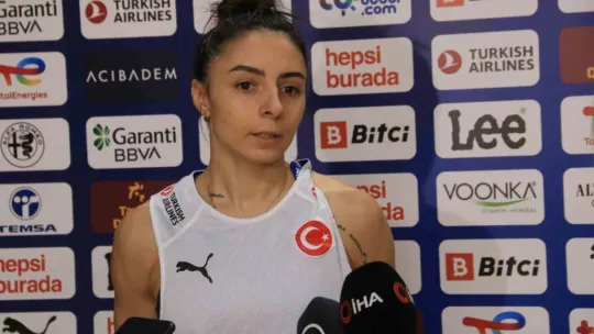 A Milli Kadın Basketbol Takımı Slovakya maçı hazırlıklarını İzmit'te sürüyor