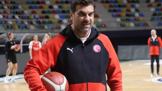A Milli Kadın Basketbol Takımı, İzlanda maçına moralli hazırlanıyor
