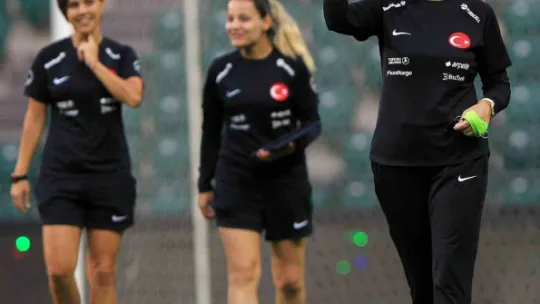 A Milli Kadın Futbol Takımı, İsviçre maçına hazır