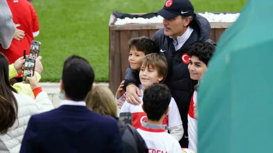A Milli Takım, Galler maçının hazırlıklarını sürdürdü