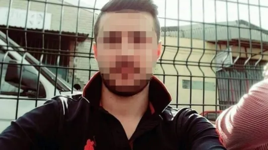 Uykusunda boğazını ve cinsel organını kesmiş