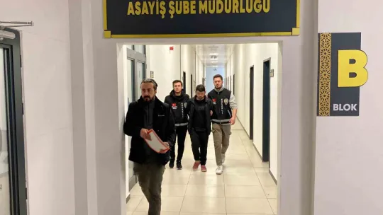 Abisinin boğazını kestiği iddiasıyla yargılanıyordu, olayın ardından dram çıktı