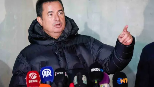 Acun Ilıcalı: Biz arı kovanına çomağı soktuk