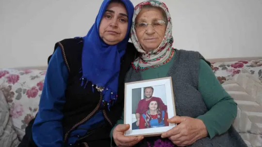 Adaleti görmeyi beklerken görme yetisinden oldu