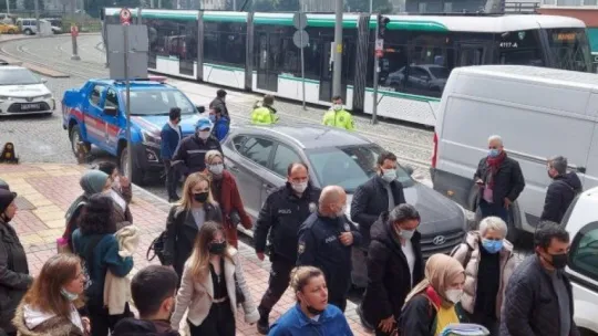 Adliye önünü karıştıran cinsel istismar davası