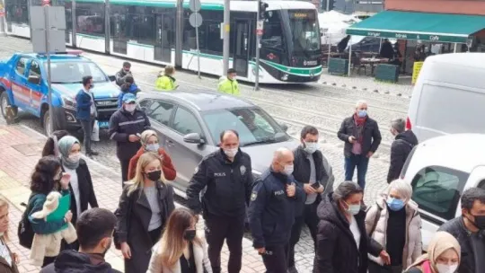 Adliye önünü karıştıran cinsel istismar davası