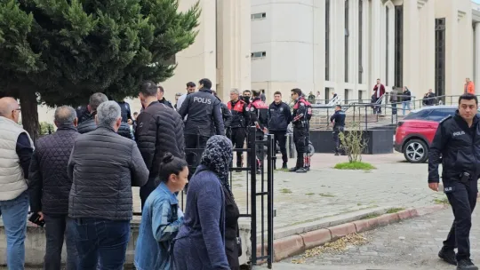 Adliyeden kaçmaya çalışan tutuklu yakalandı