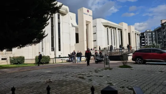 Adliyeden kaçmaya çalışan tutuklu yakalandı
