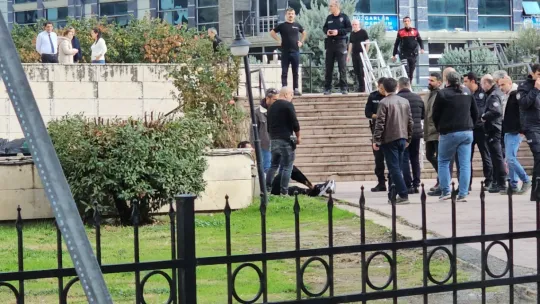Adliyeden kaçmaya çalışan tutuklu yakalandı