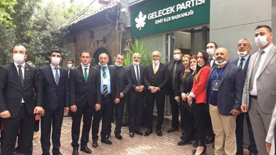 Ahmet Davutoğlu Kocaeli'ne geldi