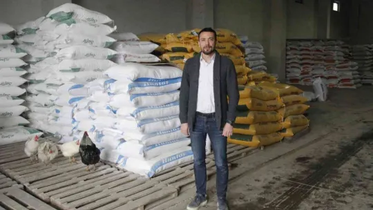 Dede mirasını 22 yıldır ayakta tutmaya çalışıyor