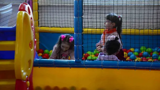 Ailesine ziyarete gitmişti, depreme yakalandı