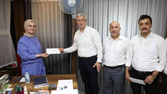 AK Parti Kocaeli tam kadro sahalarda