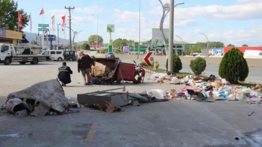 Akaryakıt istasyonundaki feci kaza kamerada