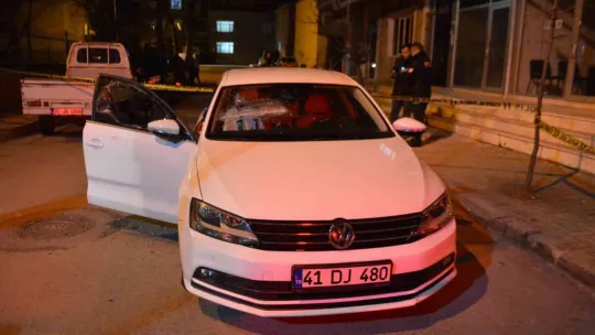Alacak verecek kavgası kanlı bitti: 2 yaralı
