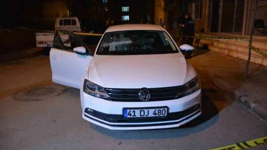 Alacak verecek kavgası kanlı bitti: 2 yaralı