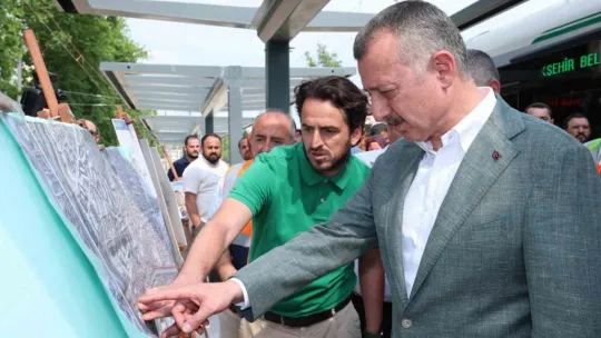 Alikahya Tramvay Hattı'nda ilk sürüş Başkan Büyükakın'dan