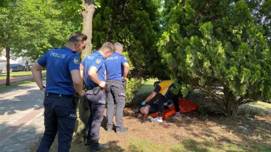 Alkolden ayakta duramadı, 'Tansiyonum var' dedi
