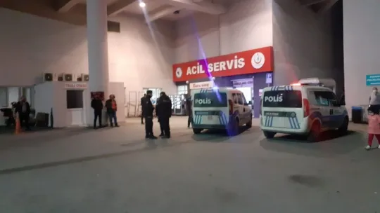 Alkollü şahıslar hastanede kavga çıkardı: 2 gözaltı!