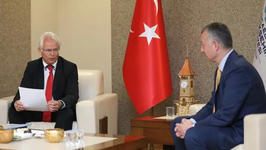 Büyükakın Almanya Başkonsolosu Regenbrecht'i ağırladı