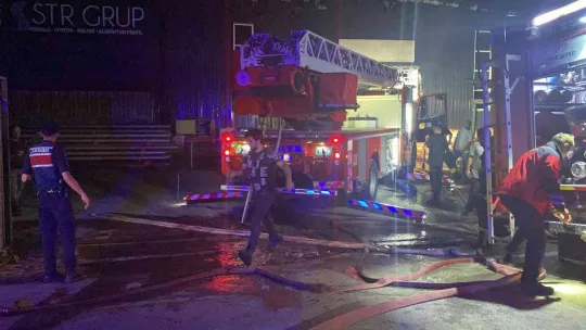 Kocaeli'de alüminyum fabrikasında basınç tankı patladı