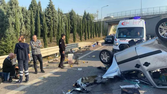 Ameliyata girecek oğullarına yetişmek için çıktıkları yolda dehşeti yaşadılar