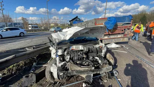 Anadolu Otoyolu'nda feci kaza: 5 yaralı
