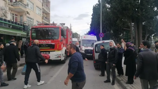 Annenin öldüğü, kızlarının yaralandığı feci kazada sürücülere ev hapsi cezası